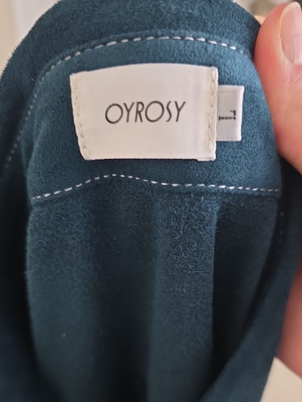 Oyrosy Western-Chic Boho Romantic Bell Sleeve Button Down Faux Suede Top. Size L - Picture 8 of 8